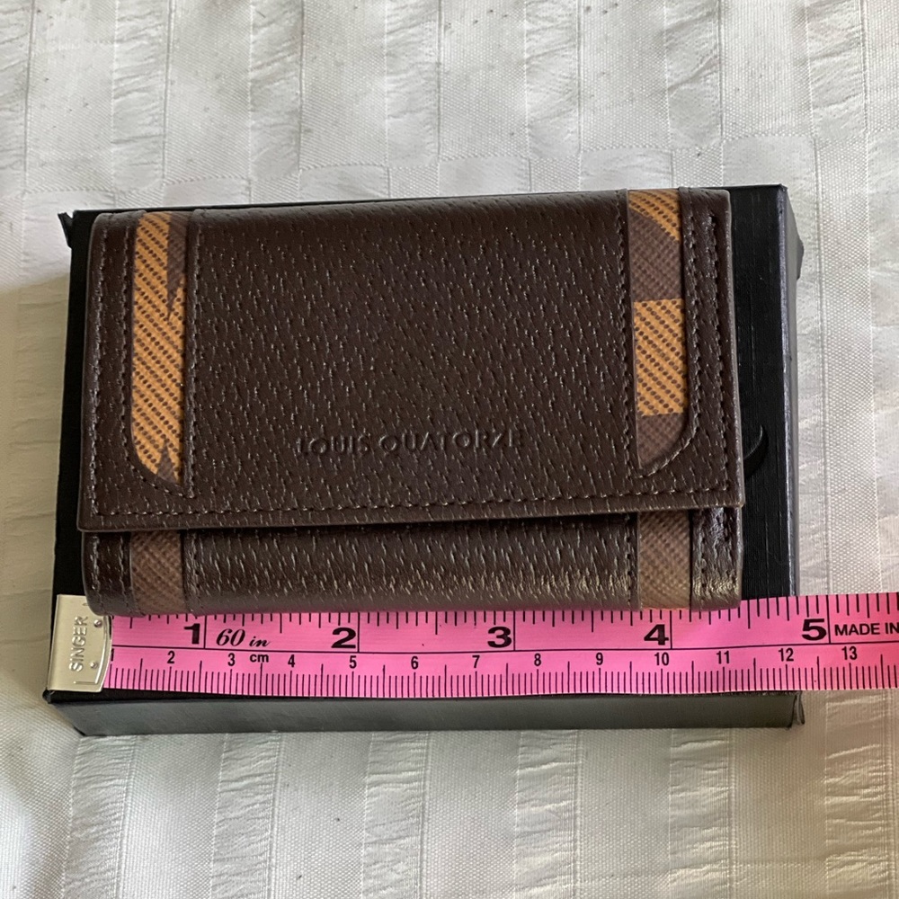 Louis Quatorze Men Brown Leather Wallet